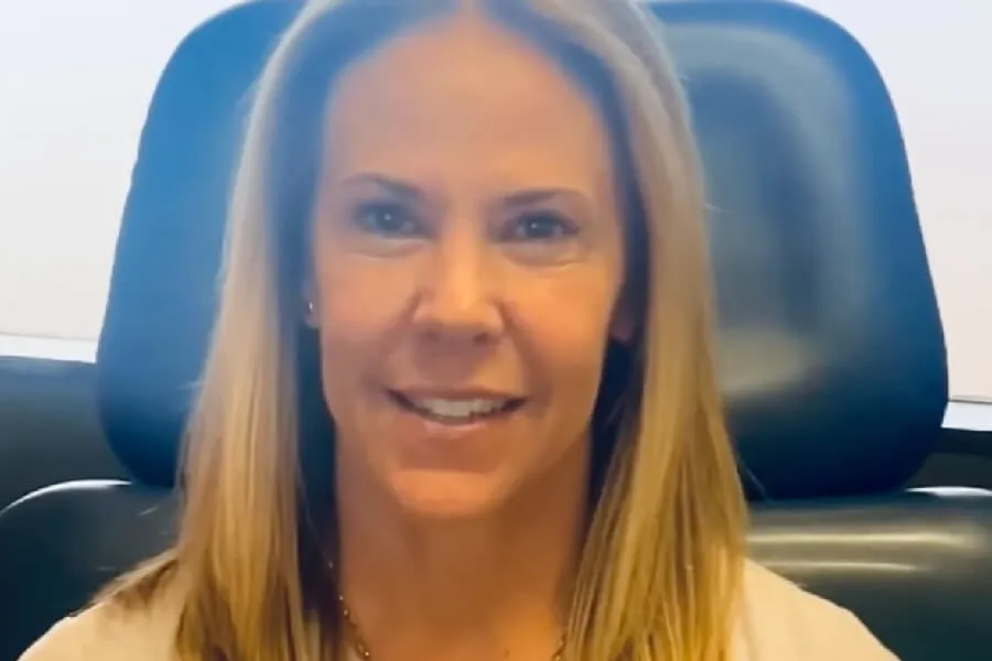 patient testimonial video